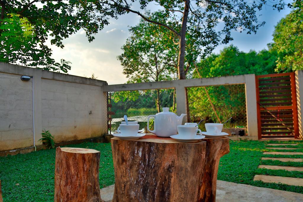 4 S Villa Tangalle Exteriér fotografie